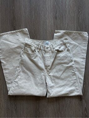 Urban Outfitters BDG Beige Straight-Leg Jeans - Size 29